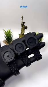 Aura watch 2025 New Arabic Aura Watch Black Modern Creative Design Waterproof Stainless Steel Chain Quartz Movement